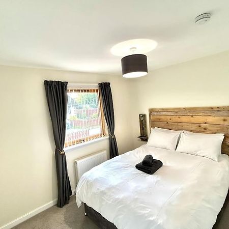 Cosy At Camden, Entire Bungalow Evanton Εξωτερικό φωτογραφία